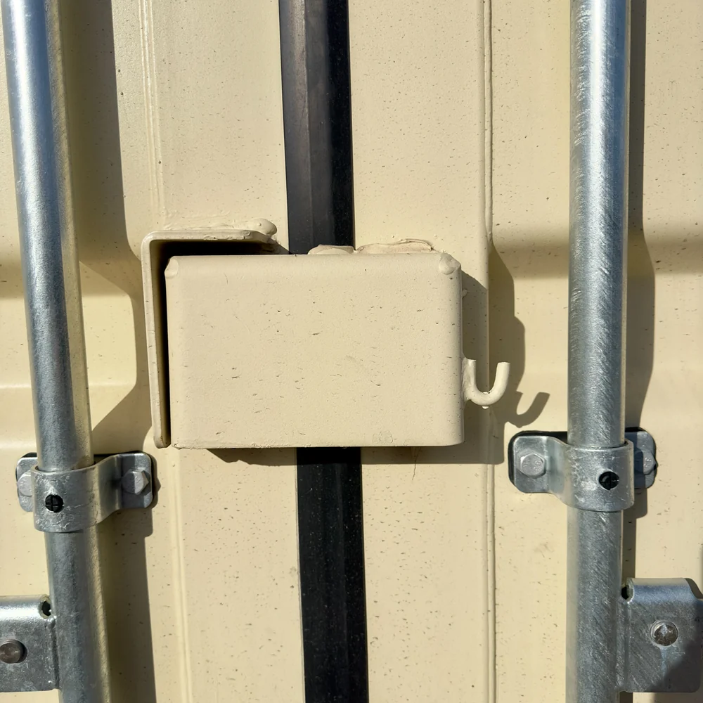 20ft Standard One Trip Shipping Container - Image 3